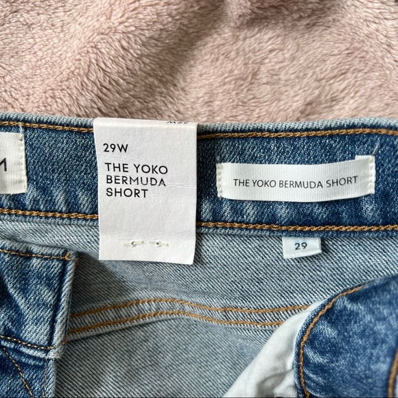 NWT Aritzia Denim Forum “Yoko Bermuda Shorts” - Picture 5 of 5